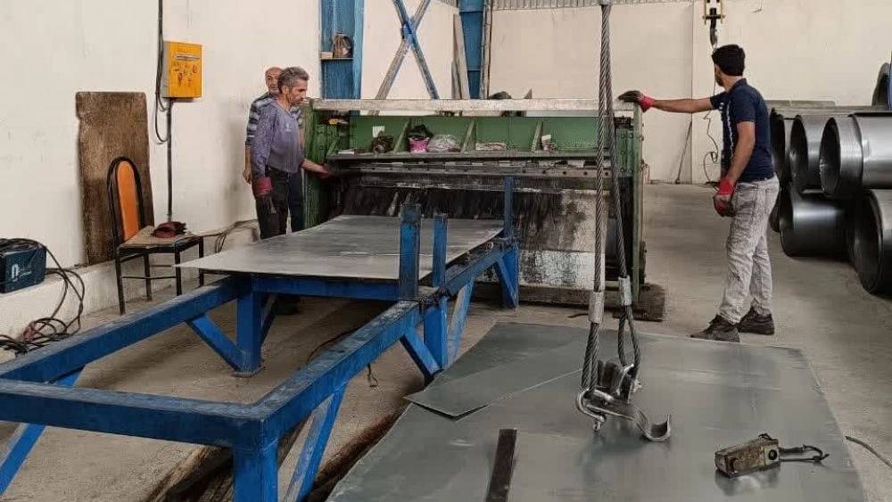 راهنمای خرید ورق آهن سیاه و روغنی از کاویان فولاد اسپادان کویر در اصفهان راهنمای خرید ورق آهن سیاه و روغنی از کاویان فولاد اسپادان کویر در اصفهان